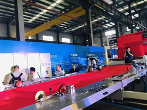 智能制造再升級(jí) 邵陽紡機(jī)同步發(fā)布新型拉幅定形機(jī)與氣液染色機(jī)，以變頻技術(shù)驅(qū)動(dòng)行業(yè)革新